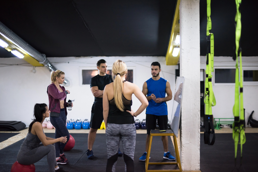 equipo-personas-entrenando